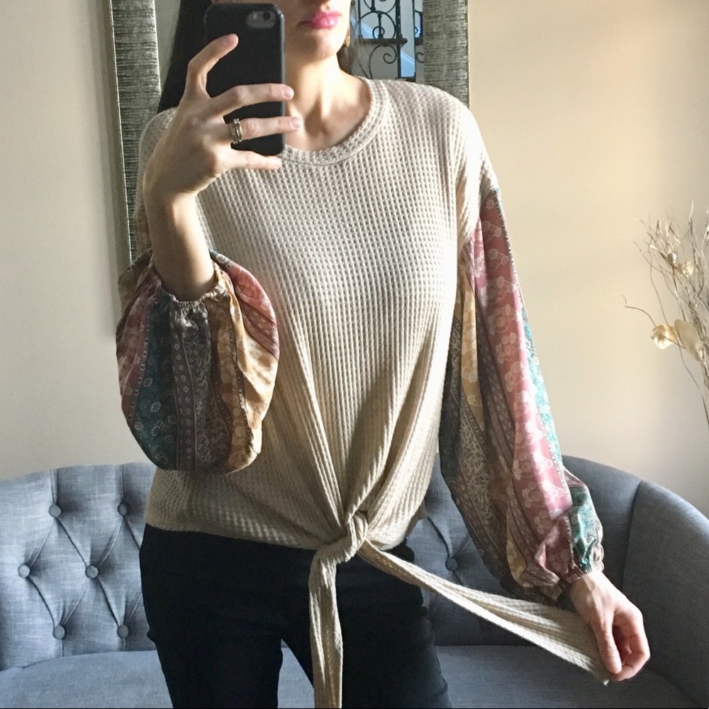 ✨NEW✨Contrast Sleeves Top - Picture 6 of 8